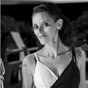 Cantate laureata in pedagogia offre lezioni di canto